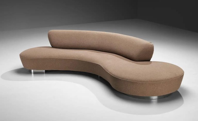 VladimirKaganCurvedSofa.jpg
